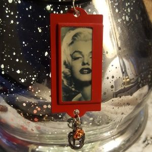 Marilyn Necklace
